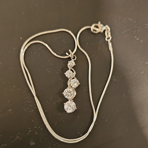 Elegant Sterling Silver Cz Drop Pendant With New Ss Chain Necklace - Picture 5 of 9